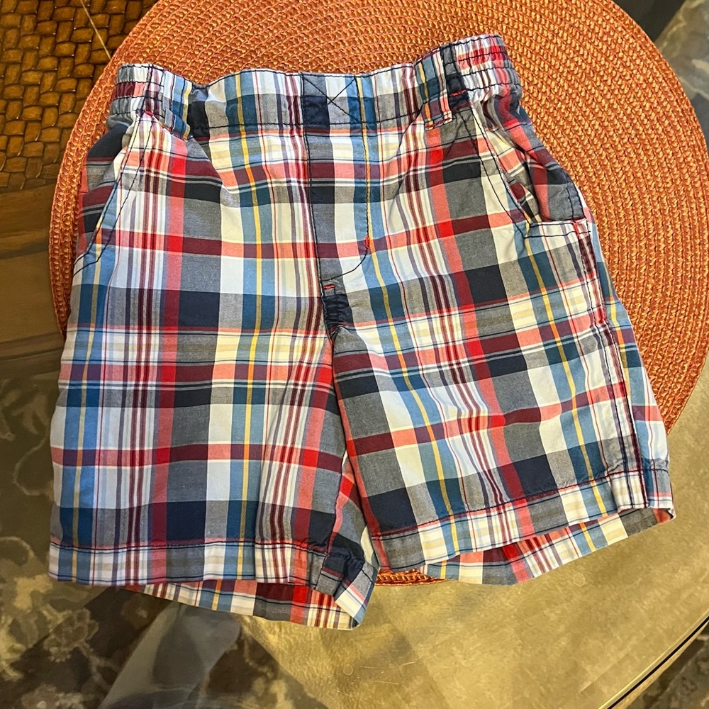 Set of 3 Boys Toddler Bottoms, Size 2T - Picture 3 of 4